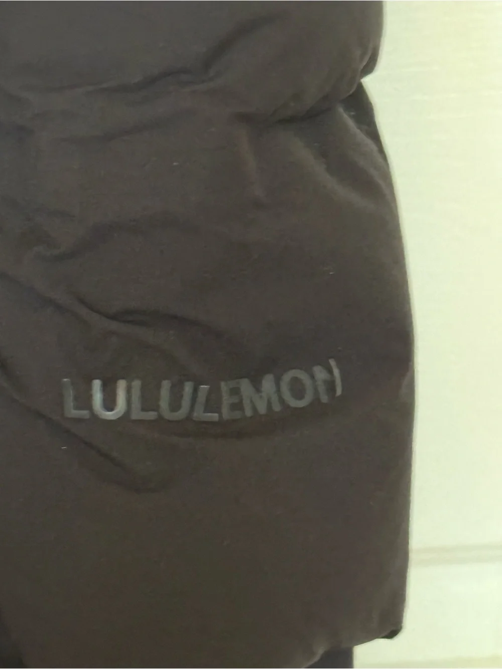 Lululemon women’s Black Long parka with Hood